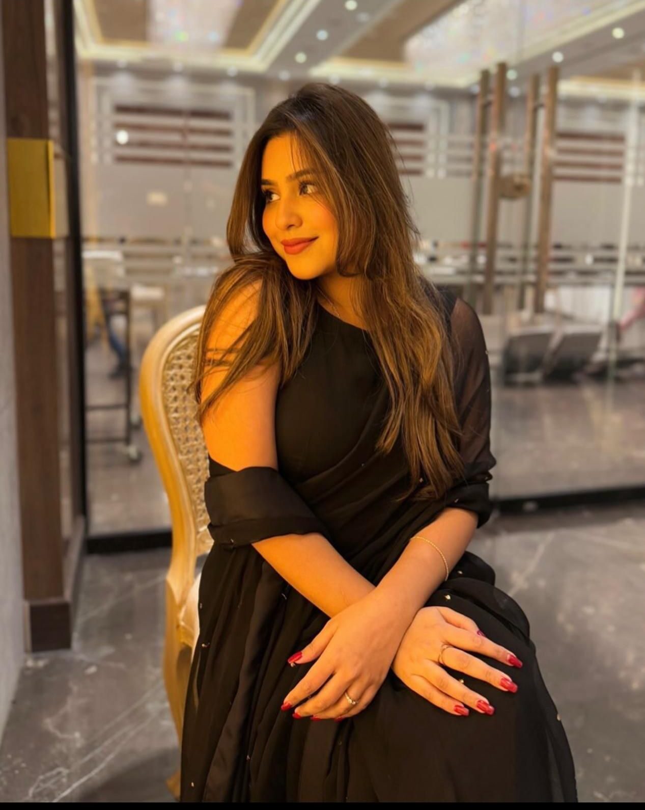 Housewife Escort